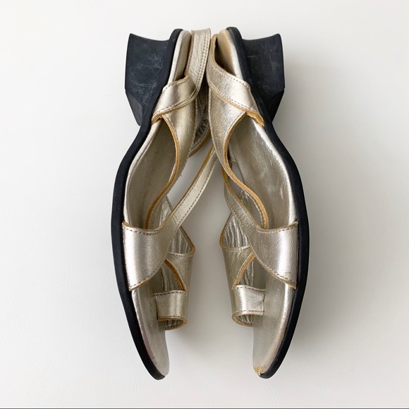 ARCHE Women’s Gold Metallic Leather Sandals Sz 37 - Picture 8 of 10